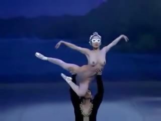 Naked asia ballet