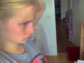 Vid 17lil lili versohlt für misbehaving - mischen - voll version sale&colon; &dollar;14