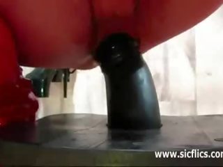 Queste troie bisogno mostro dildo per loro gigante ho