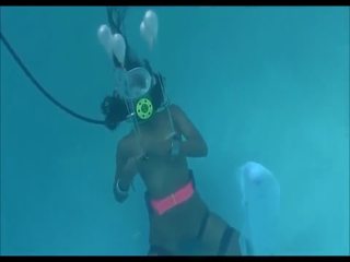 מתחת למים: פורנו רך & מתחת למים סקס וידאו וידאו fc
