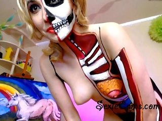 Bodypainted cô gái tóc vàng gà con thủ dâm - sexiecams.com