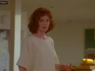 Julianne moore - clipes dela gengibre peludos - curto cuts (1993)