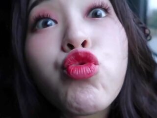 Gahyeon's Ready for a Facial Right Here Guys: Free sex video c9