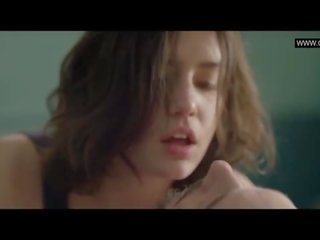 Adele exarchopoulos - ünlü erişkin klips sahneler - eperdument (2016)