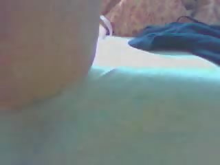 Estonian gros salope vids chatte en webcam