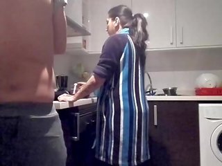 Combate em o cozinha ends com a foder